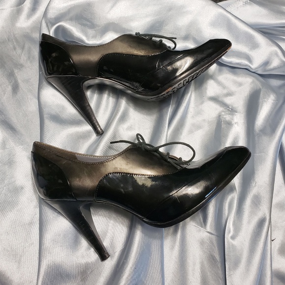 VIA SPIGA black patent lace up heels ankle boots SZ 7 - Picture 3 of 4